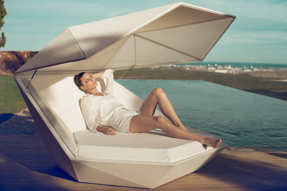 faz outdoor daybed