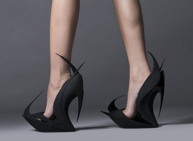 3d-printed-shoes-zaha-hadid-flames-1