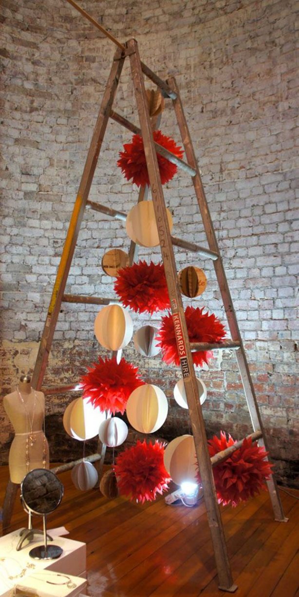 22+ Contemporary Christmas Tree decorating ideas 2022 2023