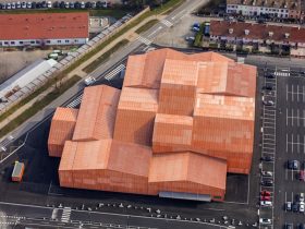 Saint-Denis Train Station