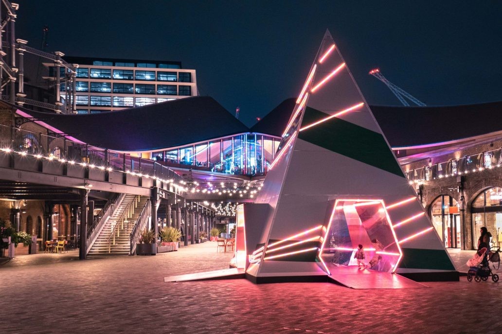 Immersive Christmas Tree Installation at London’s Coal Drops Yard – This is Loop