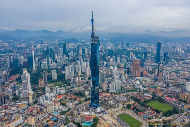 world’s second tallest tower